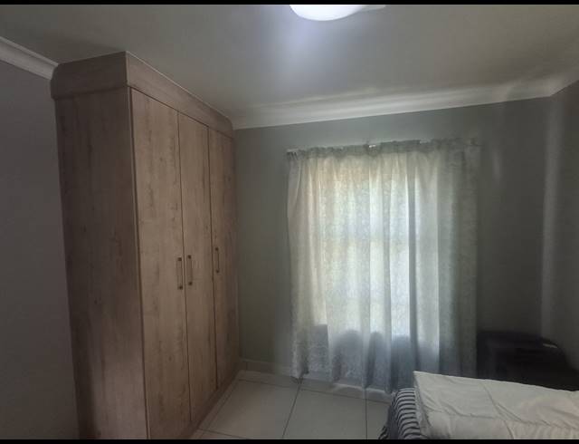 3 BEDROOM FREEHOLD FOR SALE IN RUA VISTA
